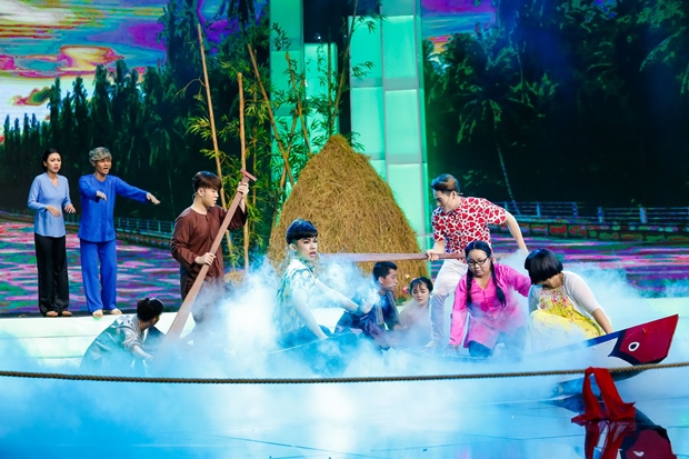 akira-tan-phat-cap-doi-hai-huoc-mua-2-vanhoadoanhnhan-
