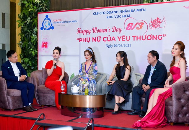 clb-ceo-doanh-nhan-ba-mien-to-chuc-chuong-trinh-happy-womens-day-vanhoadoanhnhan-14