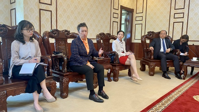 phu-thuy-ban-le-chau-a-ky-vong-giup-binh-phuoc-cat-canh-cung-nha-dau-tu-singapore-vanhoadoanhnhan1