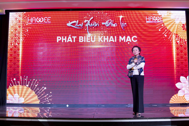hawee-chi-hoi-phat-trien-khai-xuan-don-loc-2026--viet-tiep-hanh-trinh-tien-phong-va-ket-noi-thinh-vuong-vanhoadoanhnhan-3