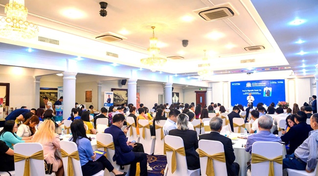 ca-phe-doanh-nhan-ky-2--hoi-tu-tri-thuc-ket-noi-co-hoi-VANHOADOANHNHAN-3