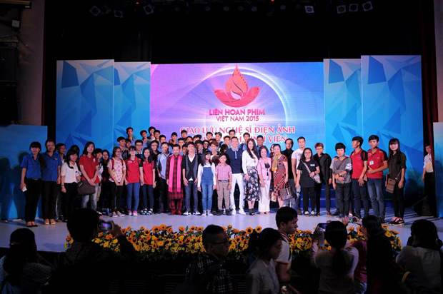 2-doanh-nhan-hung-cuu-long-giao-luu-lien-hoan-phim-van-hoa-doanh-nhan