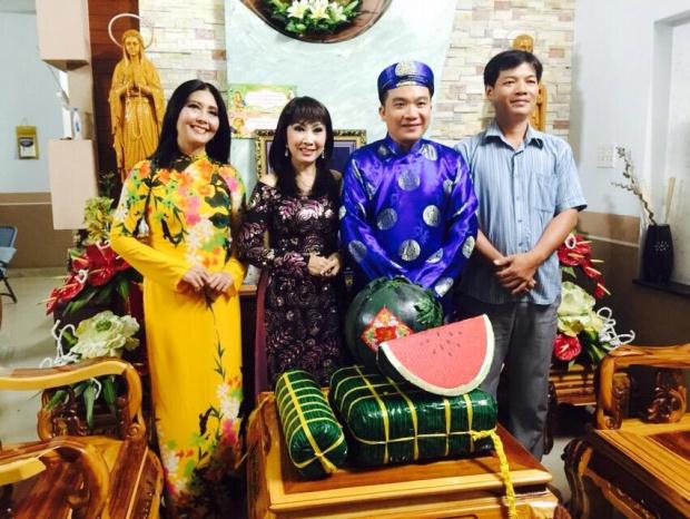 2-hoa-mi-phuong-hong-ngoc-van-hoa-doanh-nhan