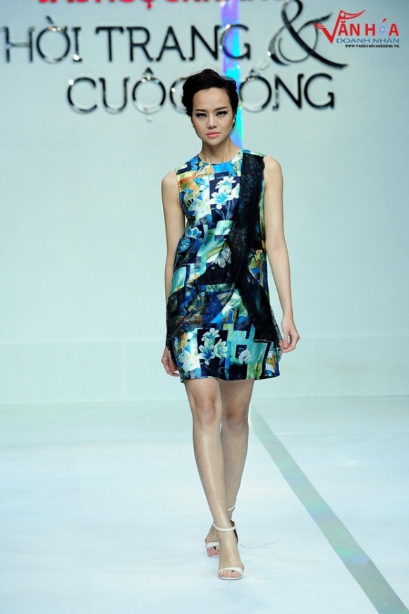 20-kieu-ngan-khoe-dang-chuan-van-hoa-doanh-nhan