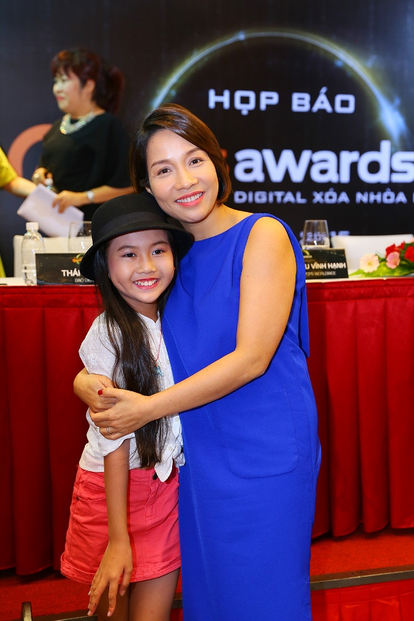 20-hop-bao-pop-avvard-music-van-hoa-doanh-nhan