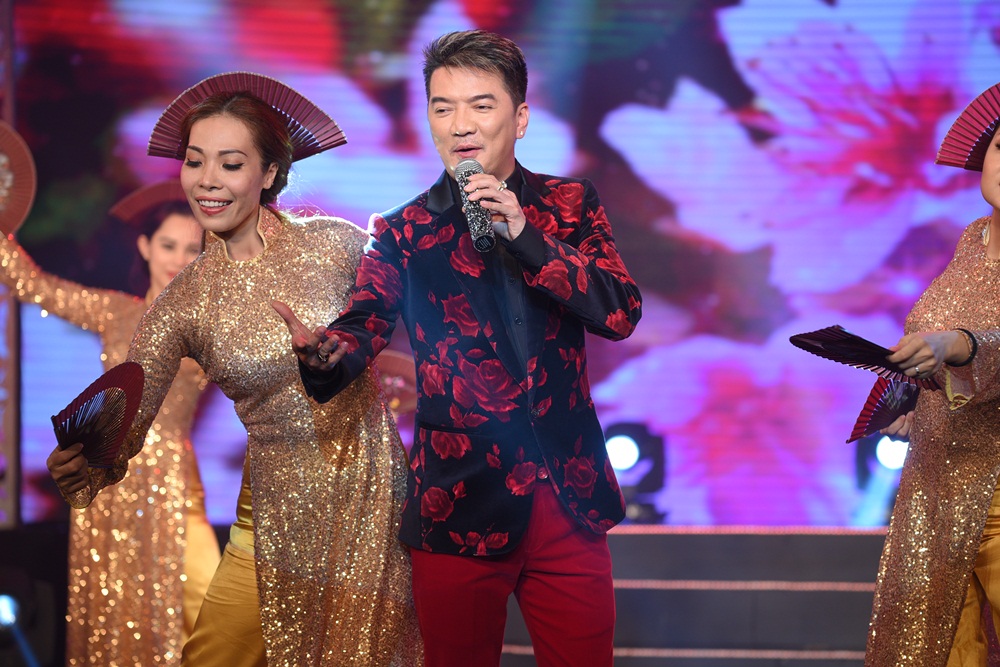 1-sai-gon-dem-thu-bay-van-hoa-doanh-nhan