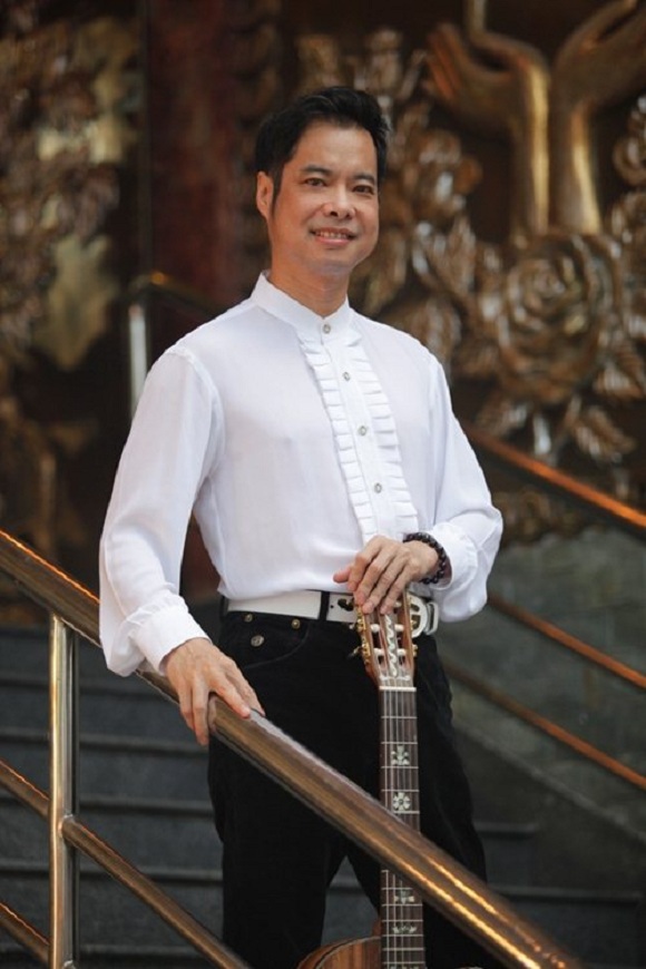 7-thanh-son-nguoi-nhac-stai-hoa-van-hoa-doanh-nhan